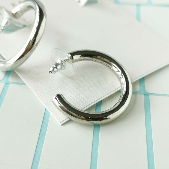 Kendra Scott Colette Silver Hoop Earrings w/ dust bag - Picture 2 of 3